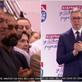 Izgubili su decu u masakru, a ovde su jer ne žele da izgube državu: Vučić aplaudirao Saši i Miši iz Dubone, očevima…