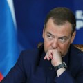 Medvedev otkrio šta se krije iza sporazuma SAD i Ukrajine Vašington primorava Kijev da plati vojnu pomoć prirodnim resursima