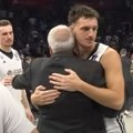 Žoc izgrlio Bertansa i Anđušića posle prolaska u finale ABA lige, a onda ugledao hrvatskog centra...