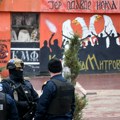 „Nisu ih branili, jer su morali na skup protiv blokada“: Studenti se oglasili nakon što su prefarbani murali na severu Kosova…