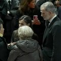 Više od 4.000 na sahrani poginulih u sudaru vozova! Španski kralj razgovarao s porodicama nastradalih! Preminula još jedna…