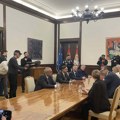 Vučić nastavio konsultacije sa predstavnicima stranaka