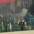 Језиве сцене у Лозници, лете сузавац и топовски удари, погледајте моменат екплозије међу Делијама