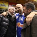 Dina Rađu Srbi presreli u Novom Sadu: "Tako normalan svet razmišlja, a ne '45 i '91"