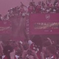 Nikad viđeno u Engleskoj: Nakon poraza u finalu LŠ navijači Arsenala organizovali najveću paradu u istoriji