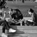 Brojke koje plaše stručnjake: Šta se krije iza nove opsesije Generacije Z?