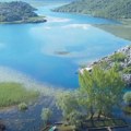 Fotografija sa Balkana opčinila naučnike: Ono što se pojavilo u Skadarskom jezeru vidi se iz svemira