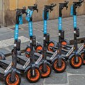 Agencija za bezbednost saobraćaja uputila apel roditeljima: Električni trotinet nije igračka