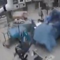 Herojstvo u senci katastrofe: Hirurzi telima branili pacijenta tokom zemljotresa od 7,1 Rihtera (video)
