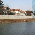 U Vlasotincu građani traže još jedan referendum protiv betonskih zidova