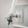 Mađarsko ministarstvo sumnja na prevaru pri kupovini respiratora tokom pandemije, izveštaj kod tužilaca