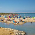 Plaža na Jadranu proglašena najlepšom na svetu – srpskim turistima je baš blizu, a mnogi je nikad nisu obišli