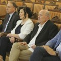 Ne dozvoliti vlastima da otvore pobednički šampanjac