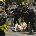 Gardijan o protestima: Vučićevo maligno prisustvo u politici Balkana, borbu za demokratiju EU ne sme da ignoriše