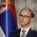 Premijer Macut najoštrije osudio svaki oblik nasilja i vandalizma
