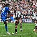 Poku "rastužio" crno-bele - Dortmund "juri" za Bajernom