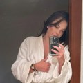 U krevetu bez odeće! Procurila intimna fotka glumica koju Srbi obožavaju, naga u 52. godini!