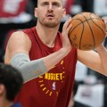 Evo gde možete da gledate uživo TV prenos meča Nikole Jokića i Denvera protiv Minesote u 2. meču plejofa NBA!