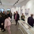 Izložba „Pozornica jednog grada“ u Gradskoj galeriji