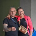 Ivan Gavrilović došao sa suprugom i sinovima, a Mobi Dik se pojavio sa novom pevačicom! Sve je spremno za spektakularno veče…