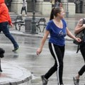 RHMZ izdao hitno upozorenje: U naredna 3 sata pljuskovi i grmljavina zahvatiće ove delove Srbije! Evo da li je i Vojvodina na…