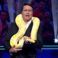 Zmija u studiju dekoncentrisala Tragača: Memedović "mrtav hladan", a Sneža počela da mu steže vrat (video)