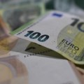 Dinar neznanto promenjen, srednji kurs sutra 117,4 dinara za evro