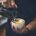Da li kafa zaista dehidrira naš organizam?