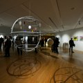„Iako nije više sa nama, verujemo da nas posmatra odozgo“: Otvorena retrospektivna izložba Vladana Radovanovića u MSU