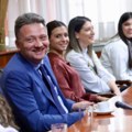 Cilj je da se osnaže i ohrabre Ministar Jovanović ugostio devojčice iz IKT sektora u zgradi Vlade RS (Foto)