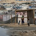 UN: Izraelski napad na Rafu ugrozio bi živote stotine hiljada Palestinaca