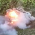 Rakete ga zapalile: Pogledajte kako je Bredli uništio ruski oklopni transporter (video)