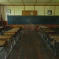 Funkcionalno nepismeno 90% đaka u nekim srednjim školama u Srbiji, nema ulaganja u obrazovanje