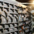 Inflacija digla i cene nelegalnog oružja u Srbiji: Pištolji do 300, a ručne bombe do 50 evra