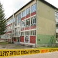 Sutra dan žalosti zbog tragedije u Sanskom Mostu: Domar ubio direktora škole, sekretaricu i profesorku