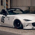 Liberty Walk Mazda MX-5