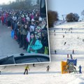 Kolaps u popularnom skijalištu: Gradonačelnik razmatra da angažuje vojsku: U isto vreme stiglo 230 autobusa, nastao potpuni…