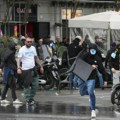 Ogromna tuča u Rimu! Navijači Rome palicama i hidrantima na tifoze Lacija, policija koristila vodeni top