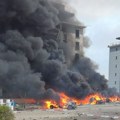 Iranska raketa pala kod zgrade "Microsoft": Gori tehnološki park, stigli prvi snimci