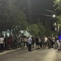Protest u Kragujevcu ispred prostorija SNS-a