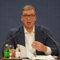 Vučić objavio sliku sa Darkom Glišićem: Izlazi iz bolnice, vraća se za mesec dana obavezama