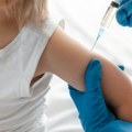 Premalo vakcinisane dece u Srbiji; Doktorka apeluje: Mogu da izazovu epidemiju VIDEO/ANKETA