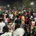 Hiljade ljudi, krađa telefona i afrička avantura za sva vremena! Kurir u Senegalu tokom najbizarnijeg finala u istoriji…