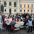 Dečija radost i tradicija na Trgu vojvode Radomira Putnika u Kragujevcu