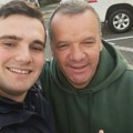 Niko nije hteo da im pruži pomoć, jedino Stefan! Svi bruje o herojskom gestu srpskog policajca na Gostunu