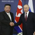 Razgovarali punih pet sati: Kim se rastao od "druga Putina" i krenuo natrag oklopnim vozom za Severnu Koreju (foto, video)
