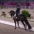 Bizarna scena Konj dopingovan, Kina bez Olimpijskih igara