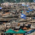 Izraelski tenkovi na ulicama Rafe; Bela kuća: Nema genocida u Gazi