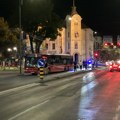 Nezgoda kod Pozorišta - pešak i autobus