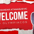 Muž u Olimpijakosu, žena u Fenerbahčeu